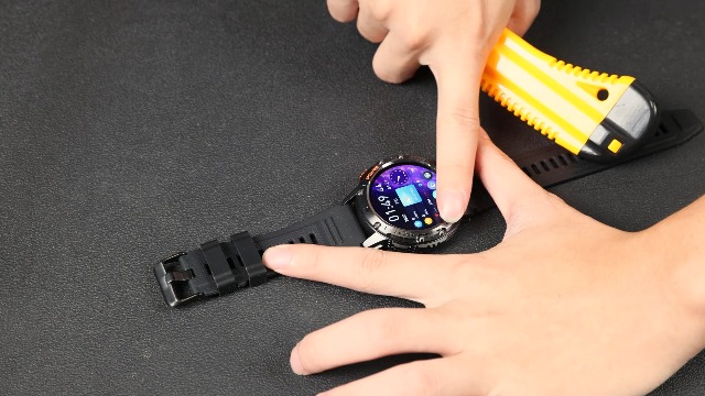 Amazon | LIGE K65 メンズ スマートウォッチ【2024 懐中電灯機能 軍用